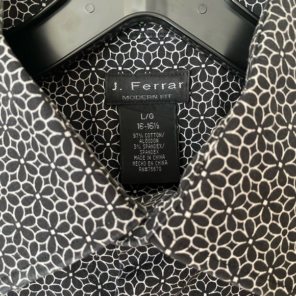 J. Ferrar Mens Button Down Long Sleeve Shirt Modern Fit Size Large - Picture 2 of 4